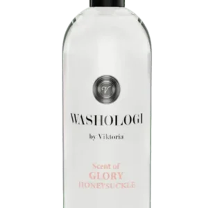 WASHOLOGI Linen Water Glory – linnevatten i doften kaprifol i transparent flaska med svart spraymunstycke.