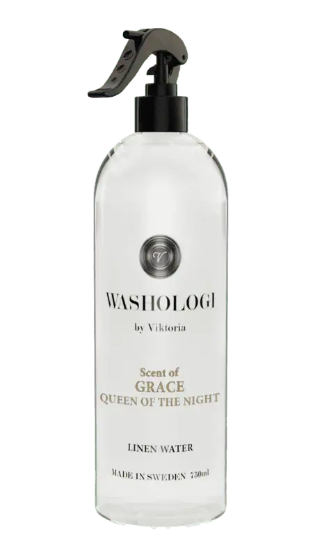 WASHOLOGI Linen Water Grace – linnevatten med doft av Nattens drottning i stilren flaska med svart spraymunstycke.