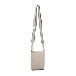 Ljusbeige phonebag med justerbar axelrem och präglad logotyp från Lycke Oslo, hängande mot en neutral bakgrund.