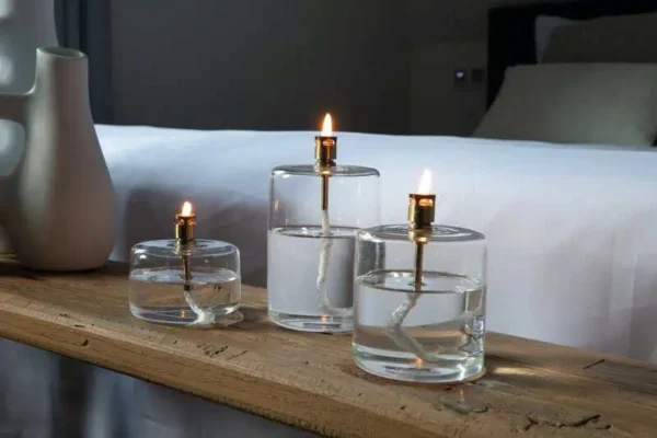 Cylinder Clear Chrome L – Elegant oljelampa i klart glas - Bild 2