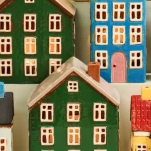 Keramikhus Nyhavn – Grön charm med gul detalj