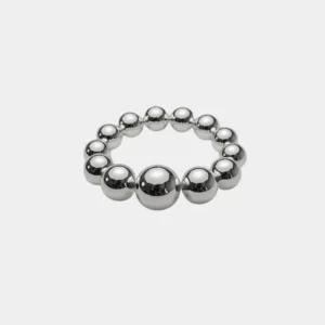 Silver Big Bead Bracelet Elastic från Bow19 med runda pärlor i olika storlekar och stretchig passform.