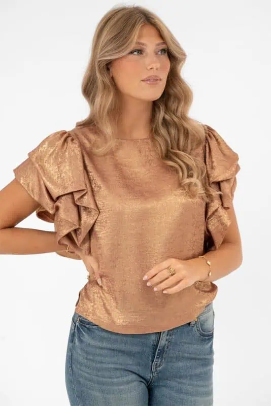 Sephyra volangblus rose gold från Capri Collection med dubbla volangärmar.