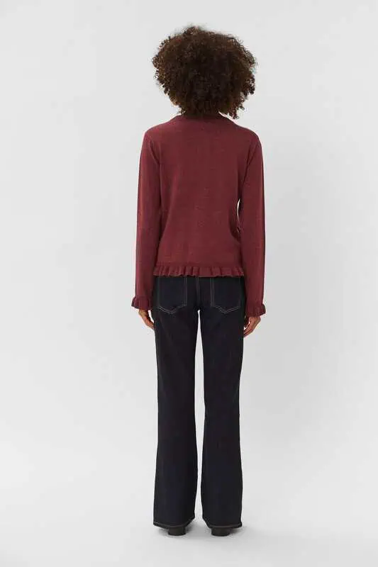 CUclare Annemarie Frill Cardigan från Culture – feminin stickad kofta med dekorativa detaljer - Bild 3